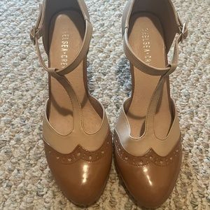 Chelsea Crew Tan Two Toned Heels Size 40